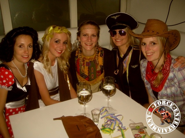 Bild 47 von 76