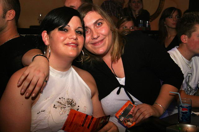 Bild 4 von 216